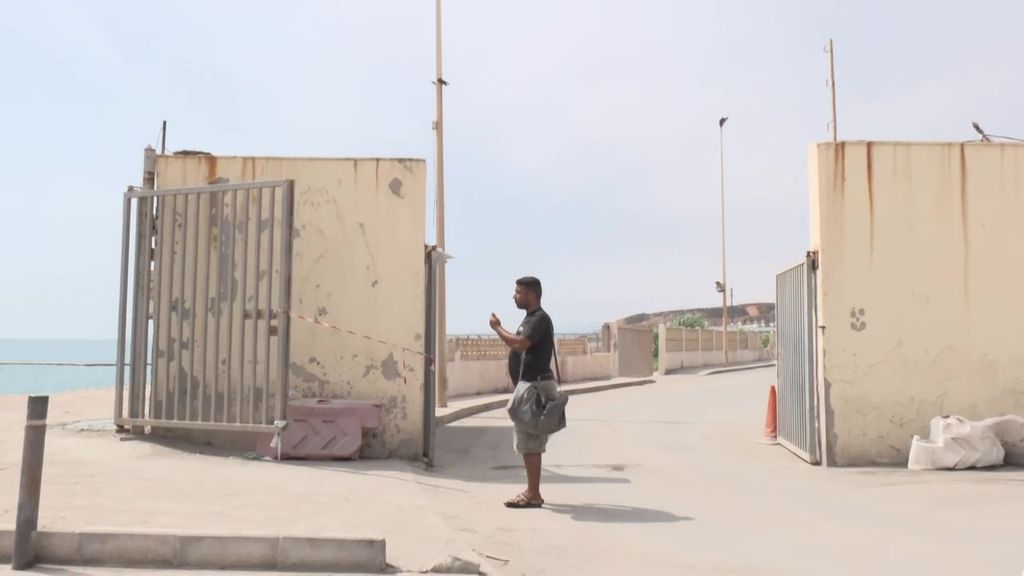 Goteo constante de migrantes que retornan voluntariamente a Marruecos tras permanecer ilegalmente 13 días en Ceuta