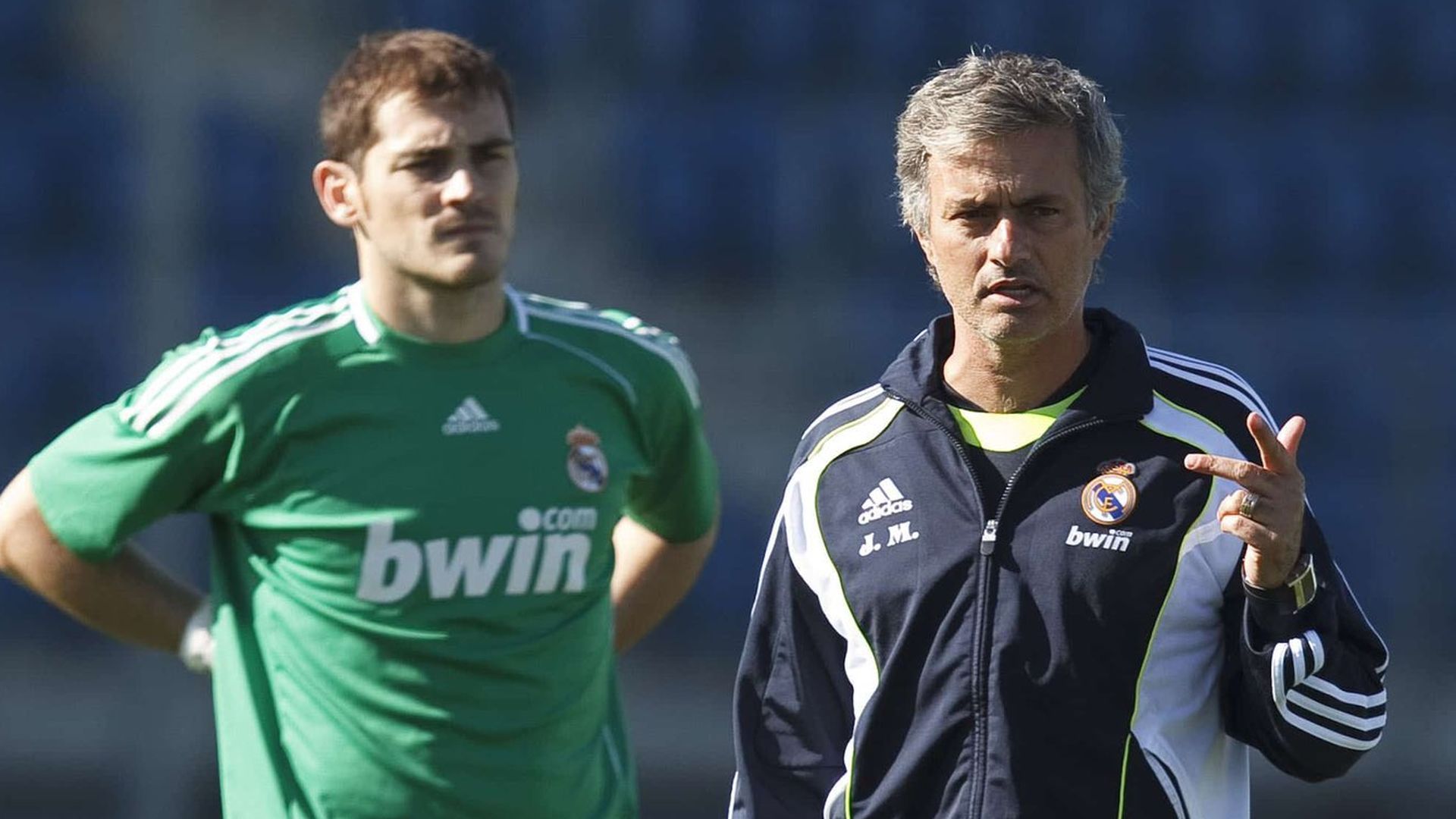 José Mourinho e Iker Casillas durante un entrenamiento José Mourinho e Iker Casillas durante un entrenamiento