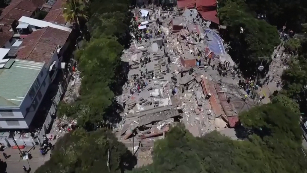 Las imágenes aéreas de la devastación del terremoto de Colombia en Cali, la tercera ciudad más grande del país