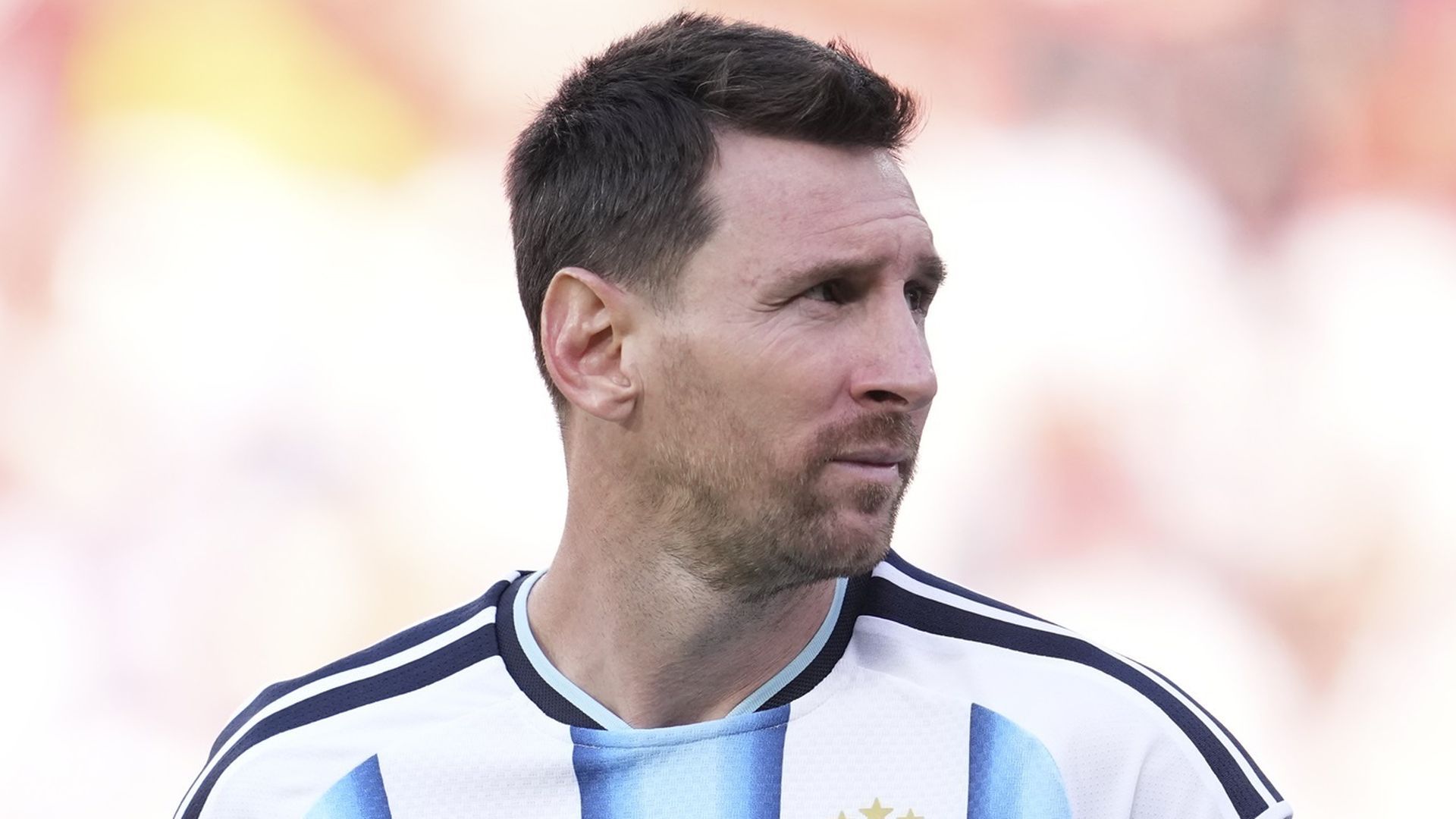 Lionel Messi viaja a Argentina tras la muerte de su padre: así será la despedida de Jorge Messi Lionel Messi viaja a Argentina tras la muerte de su padre: así será la despedida de Jorge Messi
