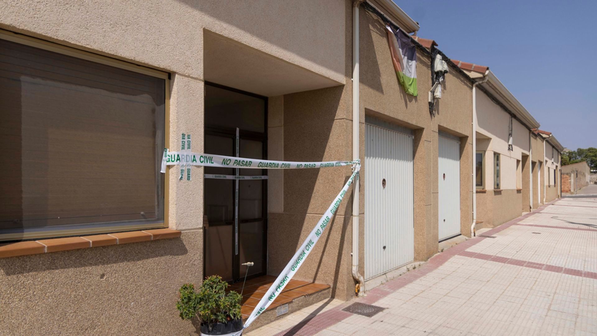 Carlota, la hija y acusada de la muerte de sus padres en Tauste, estaba embarazada y su novio tenía una amante Carlota, la hija y acusada de la muerte de sus padres en Tauste, estaba embarazada y su novio tenía una amante