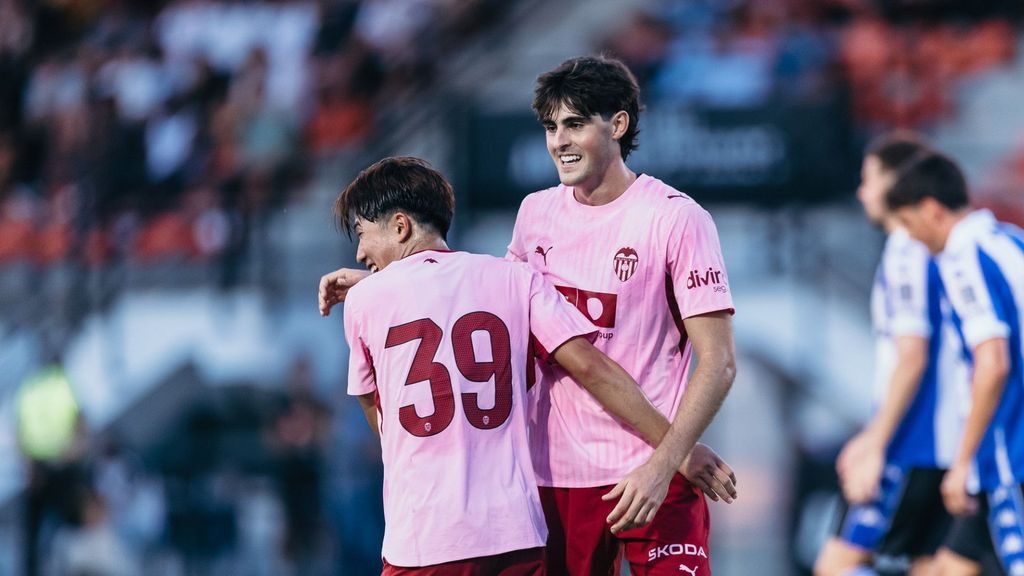 Javi Guerra marca ante el Hércules