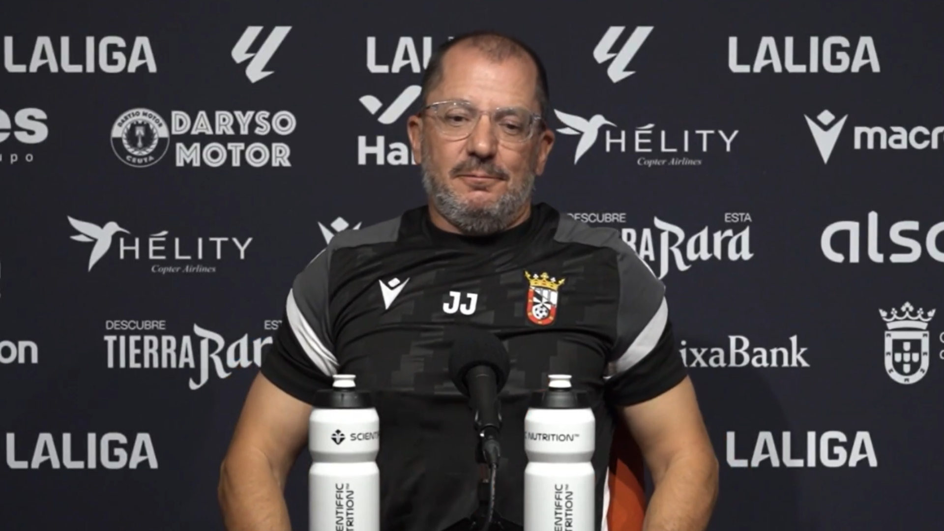 José Juan Romero, entrenador del Ceuta, en sala de prensa
