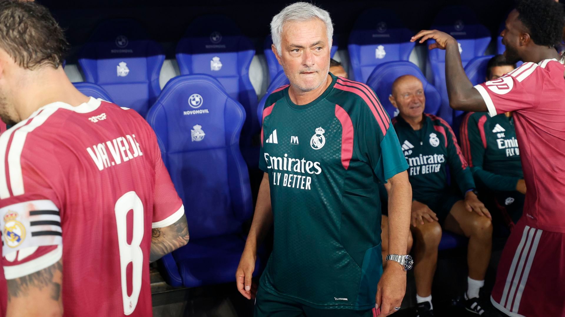 José Mourinho, durante el Dépor - Real Madrid. José Mourinho, durante el Dépor - Real Madrid.