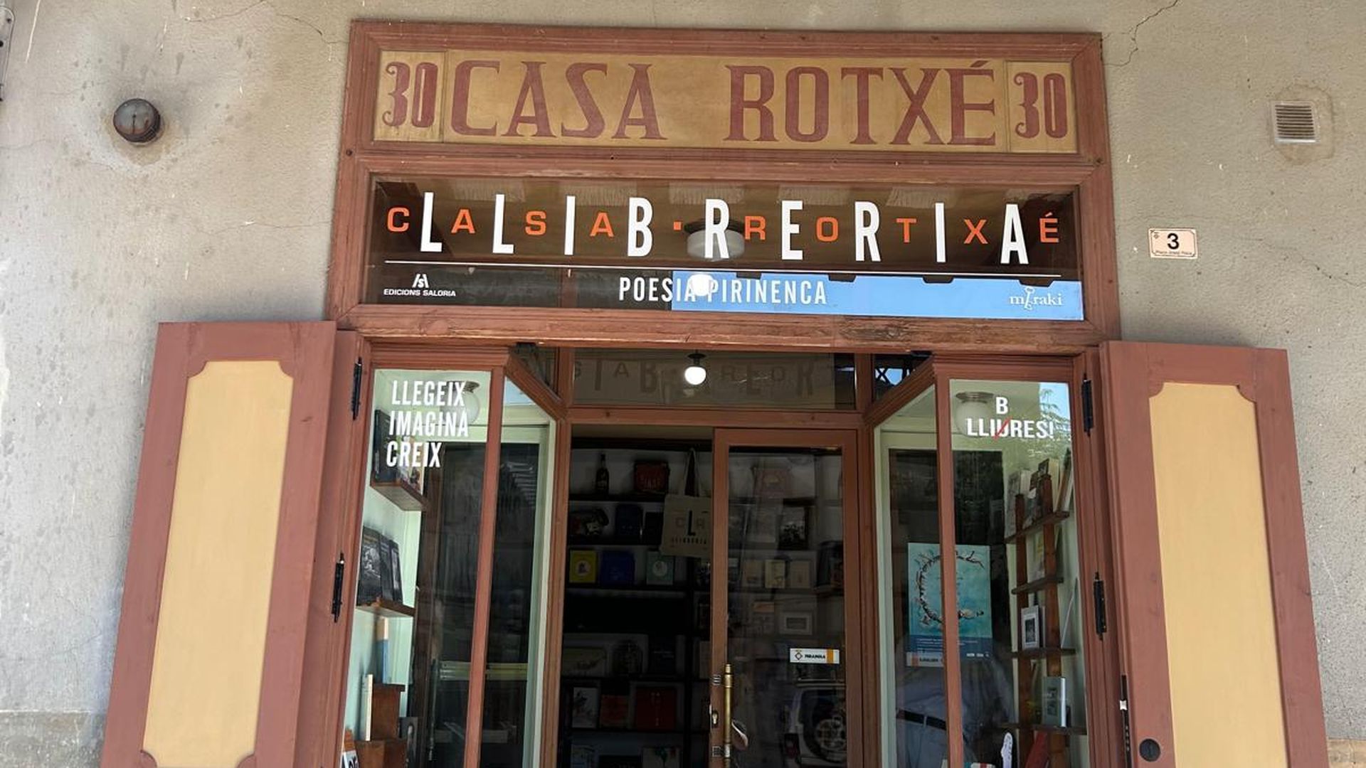 La librería Casa Rotxé, en Peramola (Lleida)