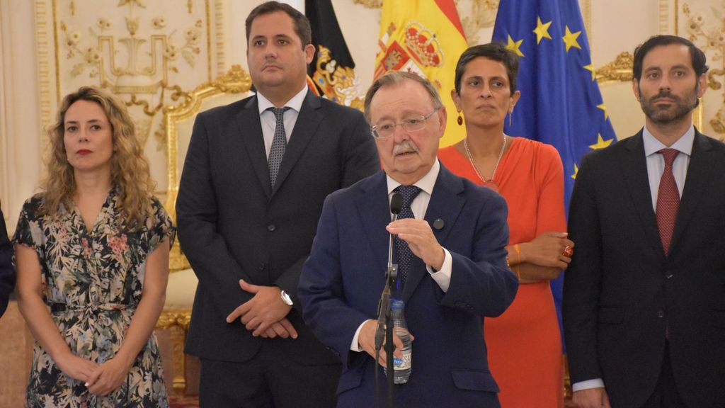 Vivas denuncia "máximo riesgo" en Ceuta y pide al Gobierno "desestimar" las solicitudes de asilo
