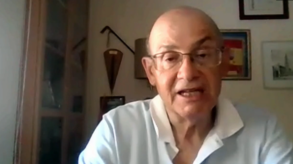 Juan Montenegro, fundador de la UME, denuncia que faltan medios aéreos contra incendios: "Estamos a la mitad de lo que necesitamos"