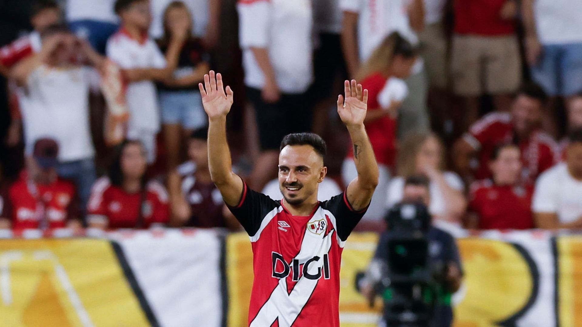Álvaro García, tras su gol en el Sevilla-Rayo Álvaro García, tras su gol en el Sevilla-Rayo