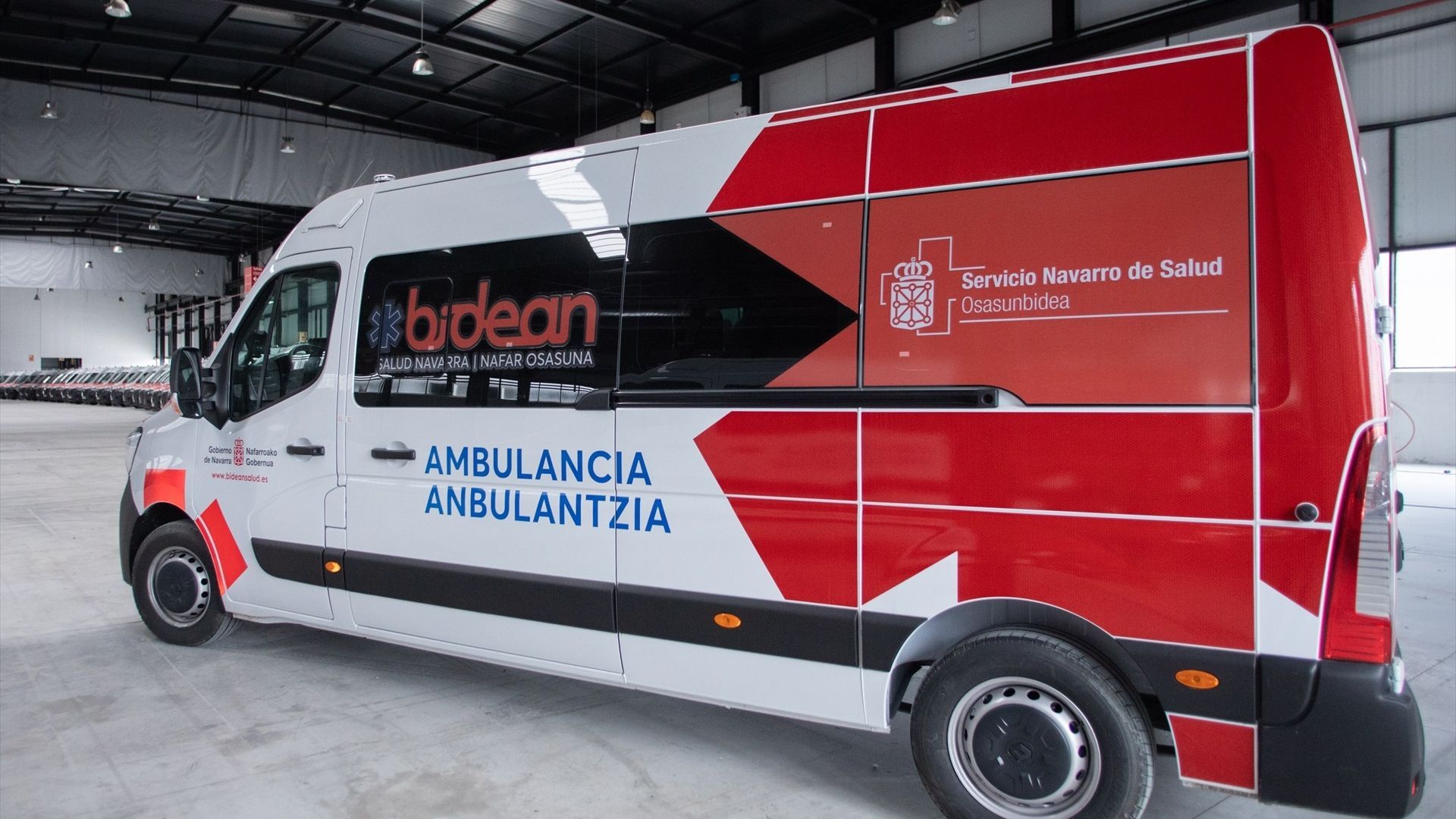 Dos heridos tras estrellarse una avioneta de una escuela de pilotos en Viana, Navarra Dos heridos tras estrellarse una avioneta de una escuela de pilotos en Viana, Navarra