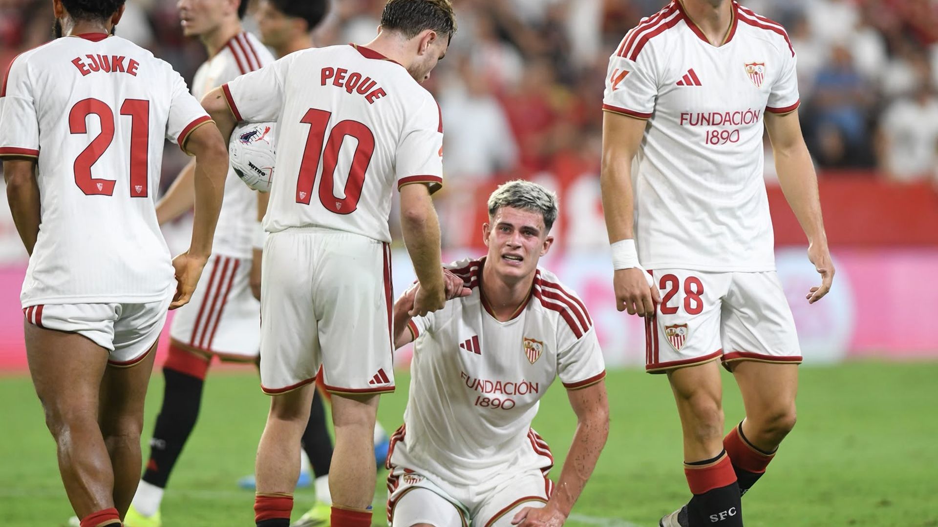 Robbie Ure, tras el penalti de Lejeune Robbie Ure, tras el penalti de Lejeune