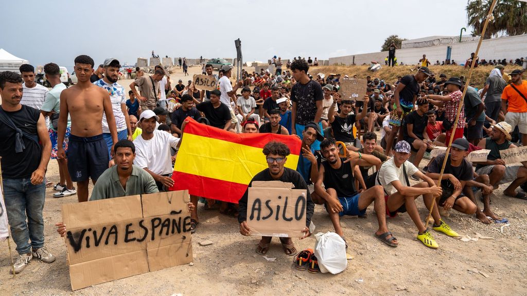 Devoluciones a Marruecos, asilo y menores tutelados: qué pasará con los migrantes que siguen en Ceuta