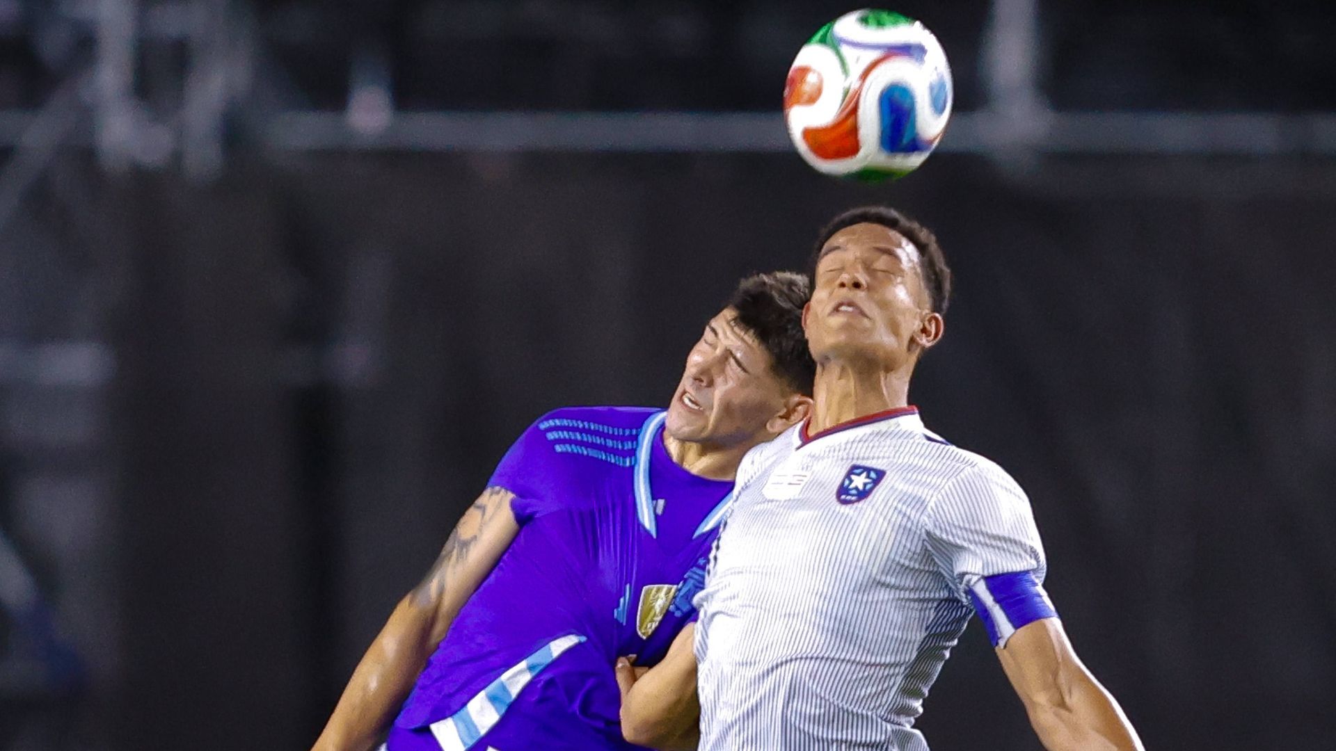 Lautaro Rivero en un duelo aéreo