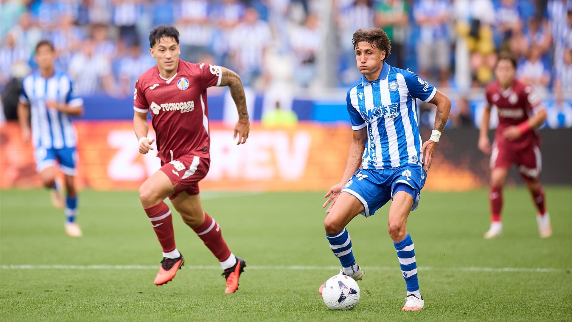 Nahuel Tenaglia durante el Deportivo Alavés - Getafe de la jornada 1