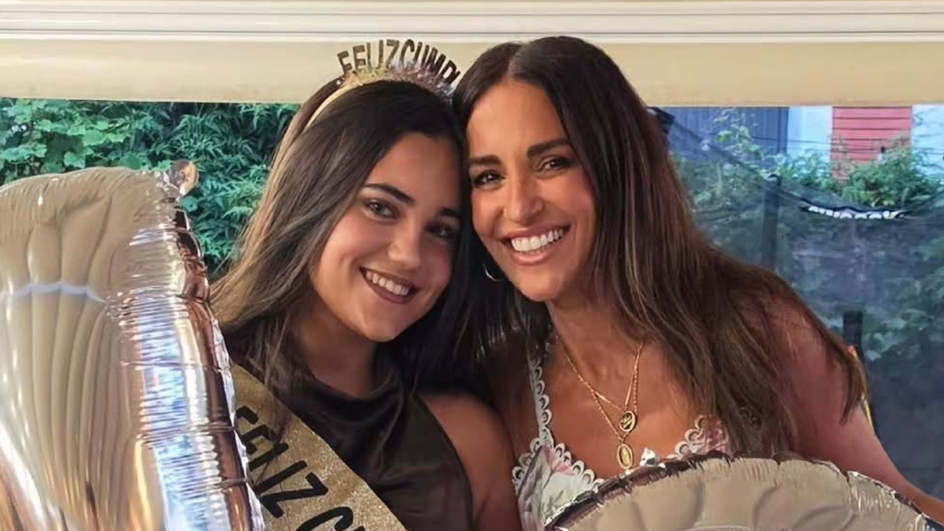 Paula Echevarría junto a su hija Daniella Paula Echevarría junto a su hija Daniella