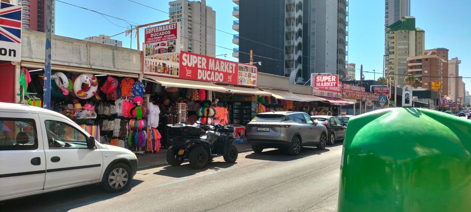 Supermercados turísticos en Benidorm