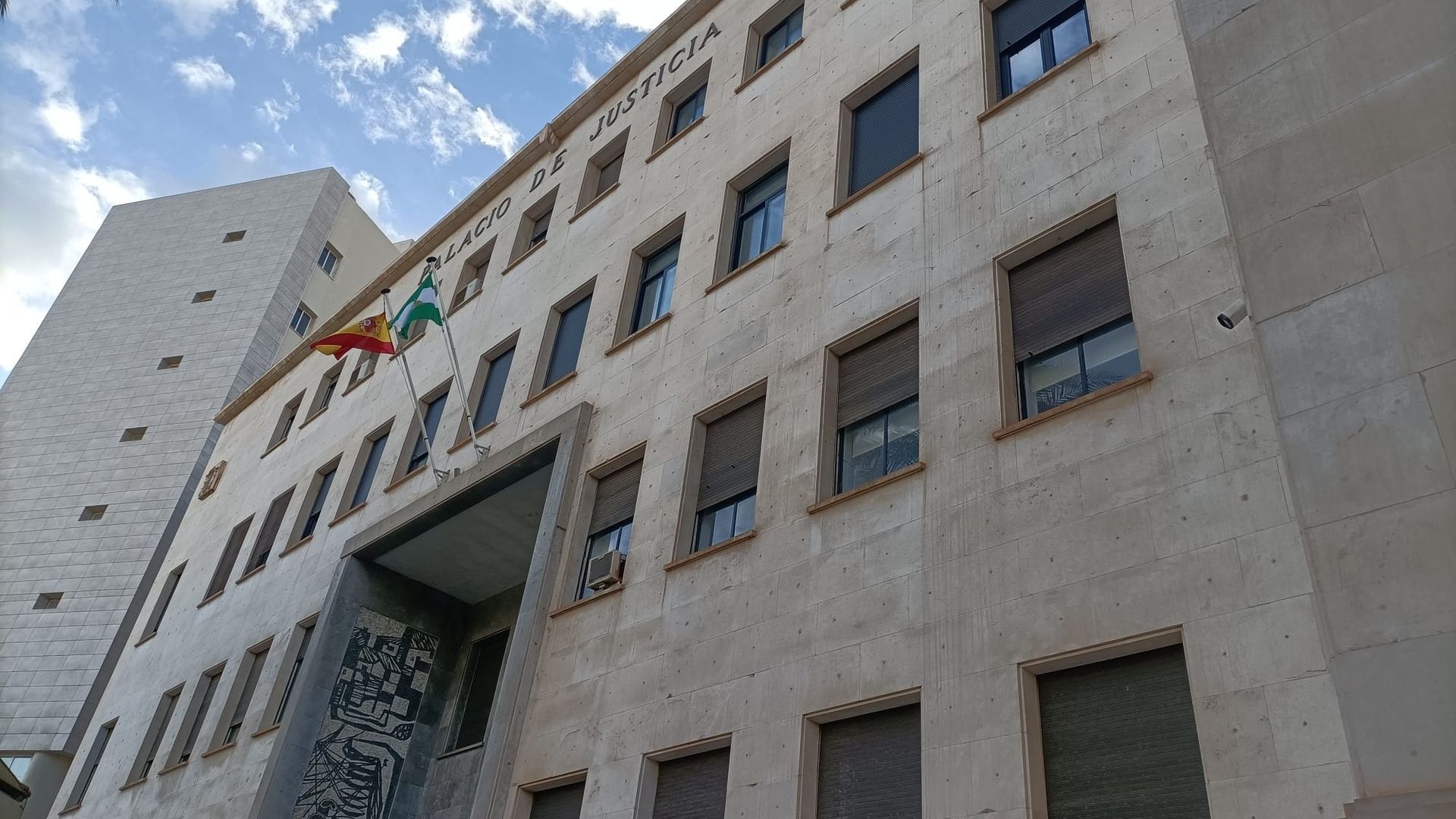 A prisión 25 años el dueño de un gimnasio en El Ejido, Almería, por agresión sexual a dos niñas de cuatro años A prisión 25 años el dueño de un gimnasio en El Ejido, Almería, por agresión sexual a dos niñas de cuatro años