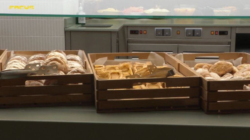 El orden más saludable que deberíamos seguir en un buffet para no descontrolarnos ante tanta comida