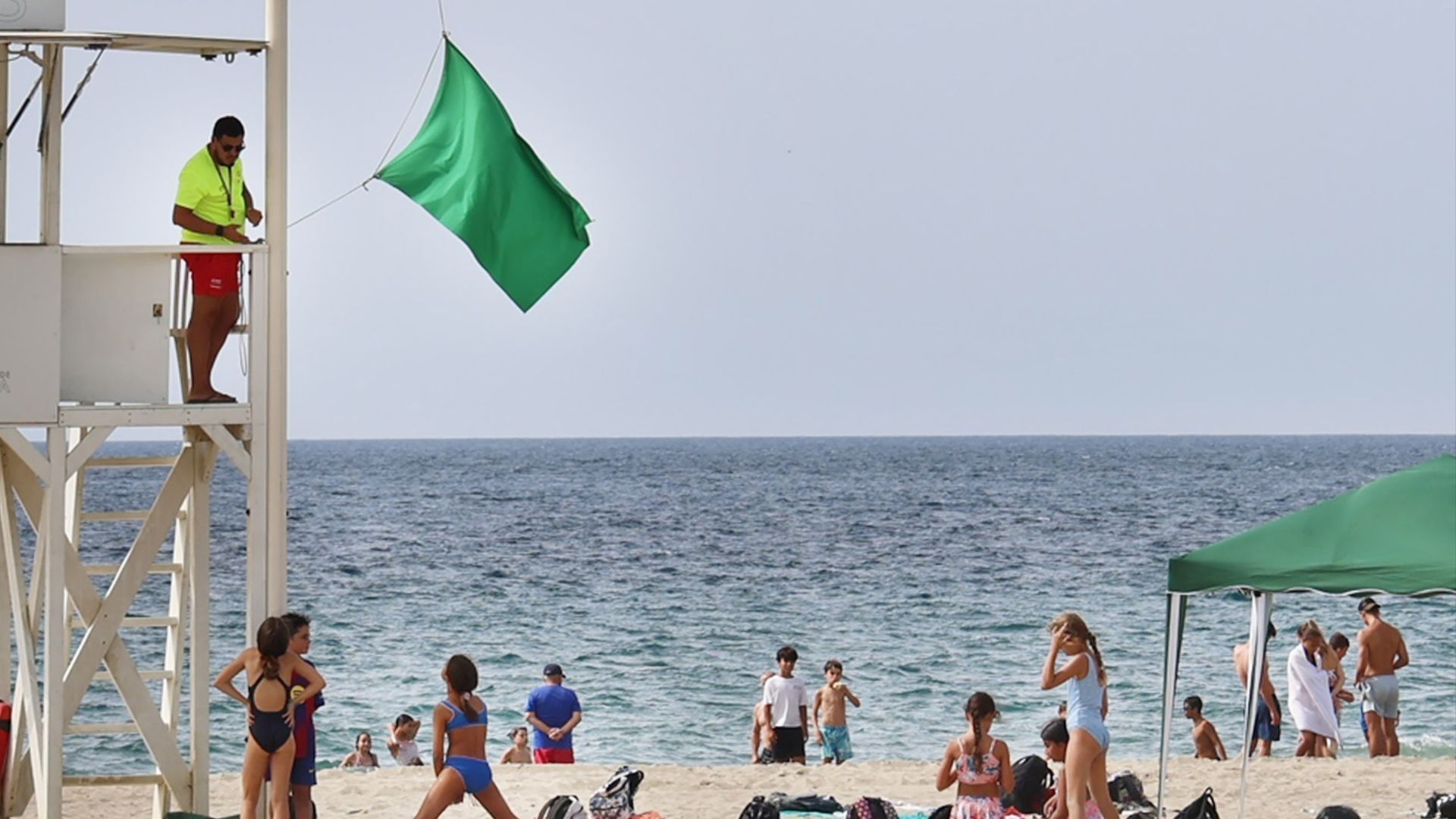 El Ayuntamiento de Málaga reabre dos de las seis playas cerradas al baño tras detectar la bacteria E.coli El Ayuntamiento de Málaga reabre dos de las seis playas cerradas al baño tras detectar la bacteria E.coli