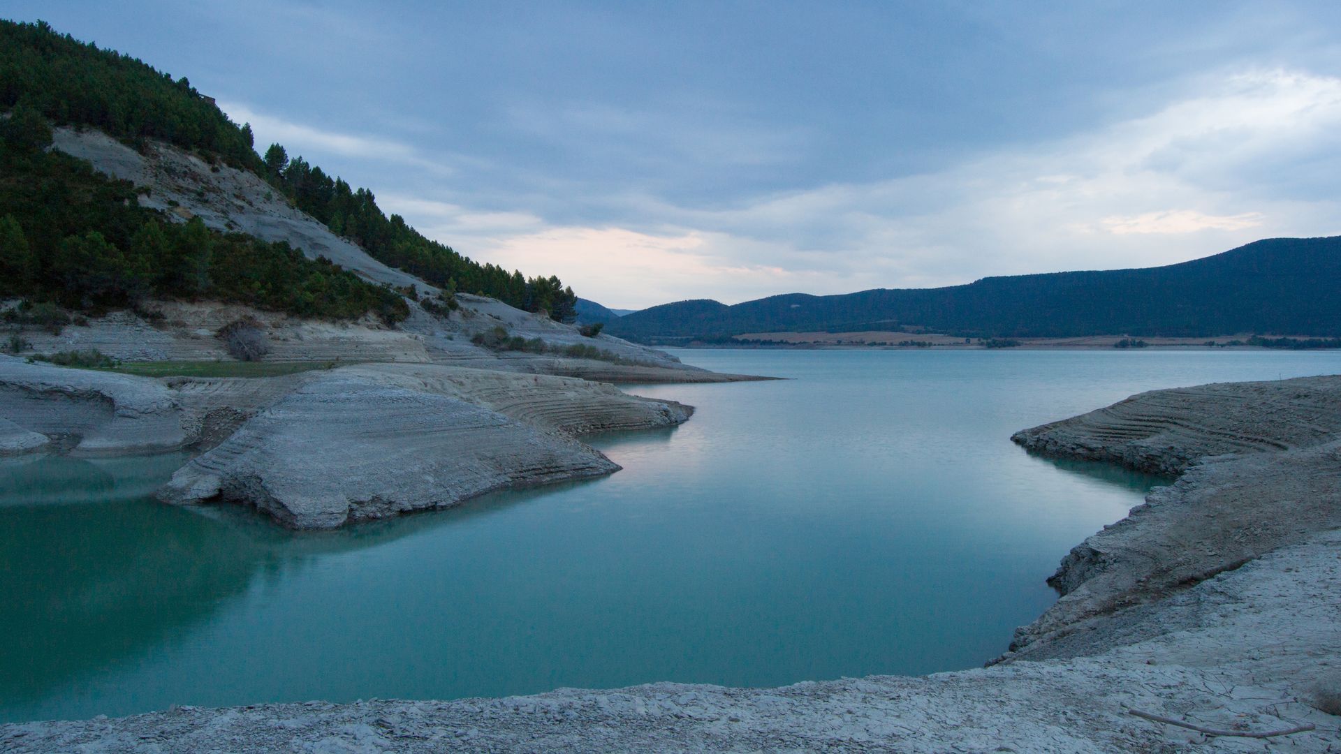 Embalse de Yesa Embalse de Yesa