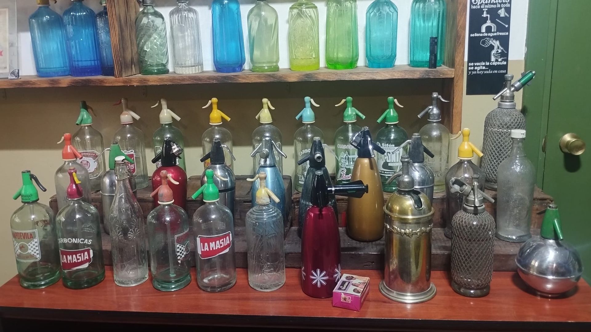 La colección de Jaume está cerca de las mil piezas