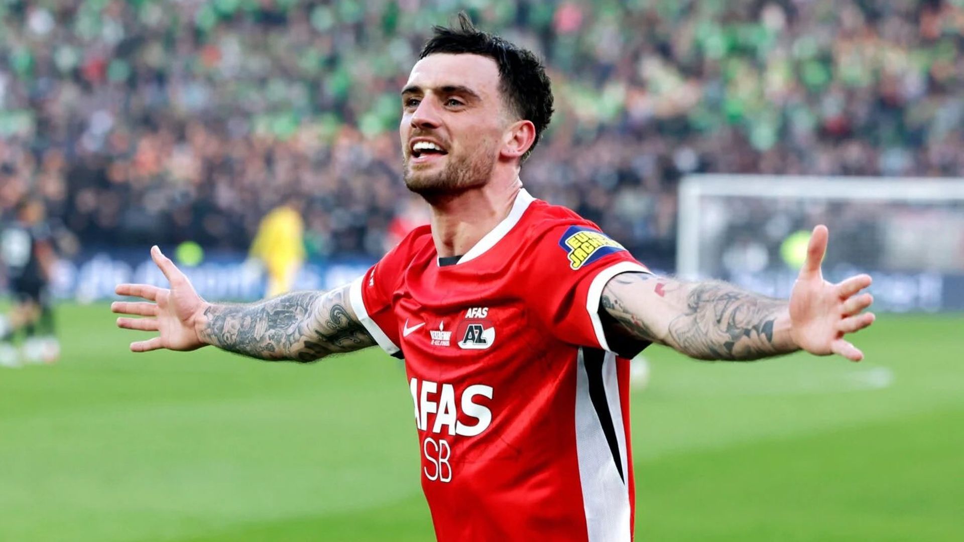 Troy Parrott durante un partido con el AZ Alkmaar Troy Parrott durante un partido con el AZ Alkmaar