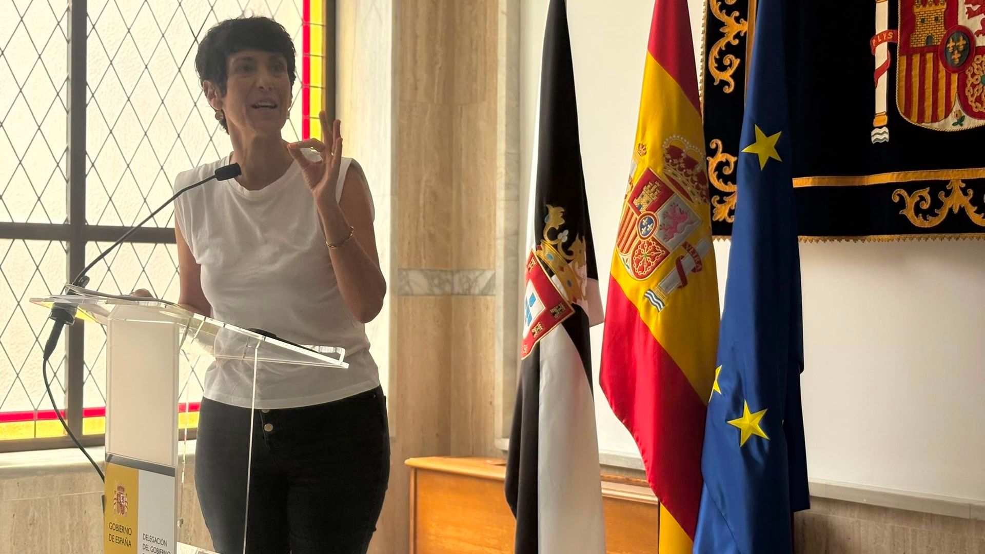 Elma Saiz avanza que "en los próximos días" se activarán más espacios temporales de acogida de migrantes en Ceuta Elma Saiz avanza que "en los próximos días" se activarán más espacios temporales de acogida de migrantes en Ceuta