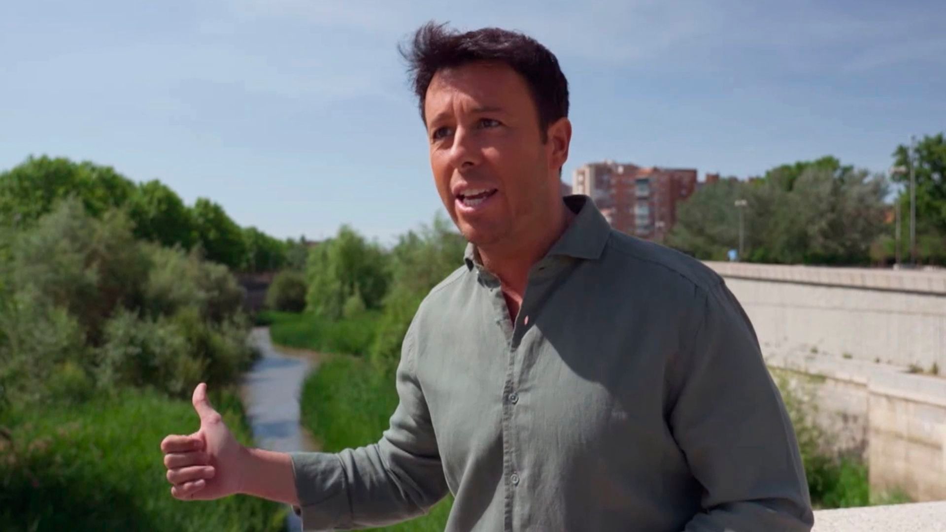 Un paseo con Matías Prats Jr. por los rincones más desconocidos de Madrid Río y los jardines del Campo del Moro