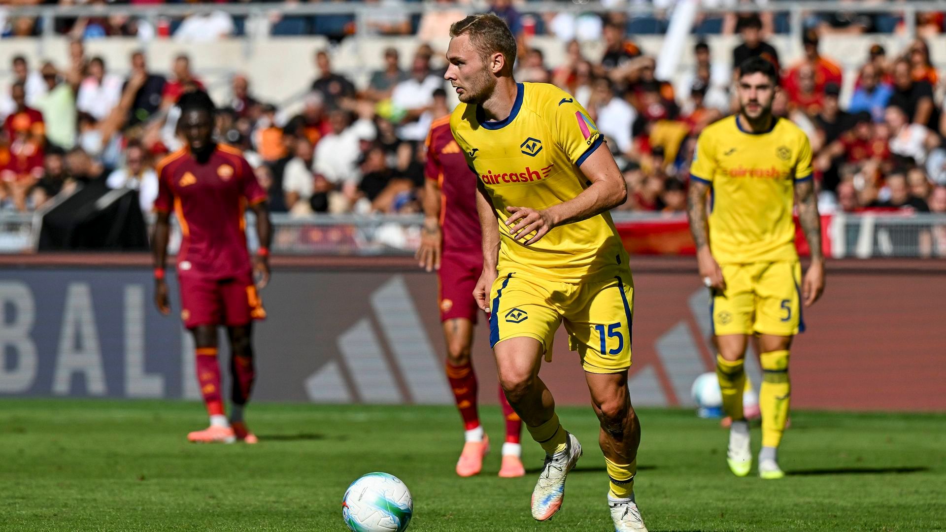 Victor Nelsson en el Hellas Verona
