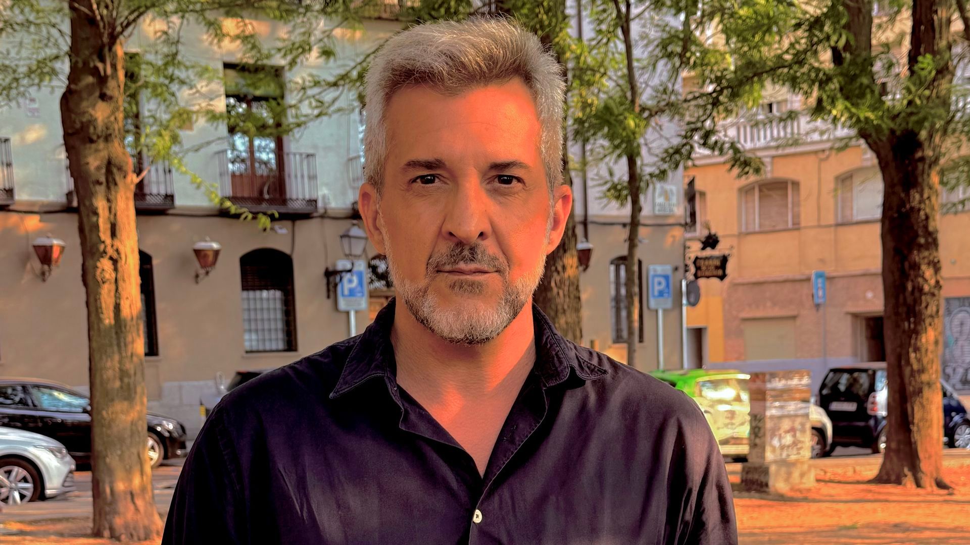 A Luis Labarga le engañaron para captarle y acabó investigando uno de los mayores fraudes alrededor del alcoholismo A Luis Labarga le engañaron para captarle y acabó investigando uno de los mayores fraudes alrededor del alcoholismo