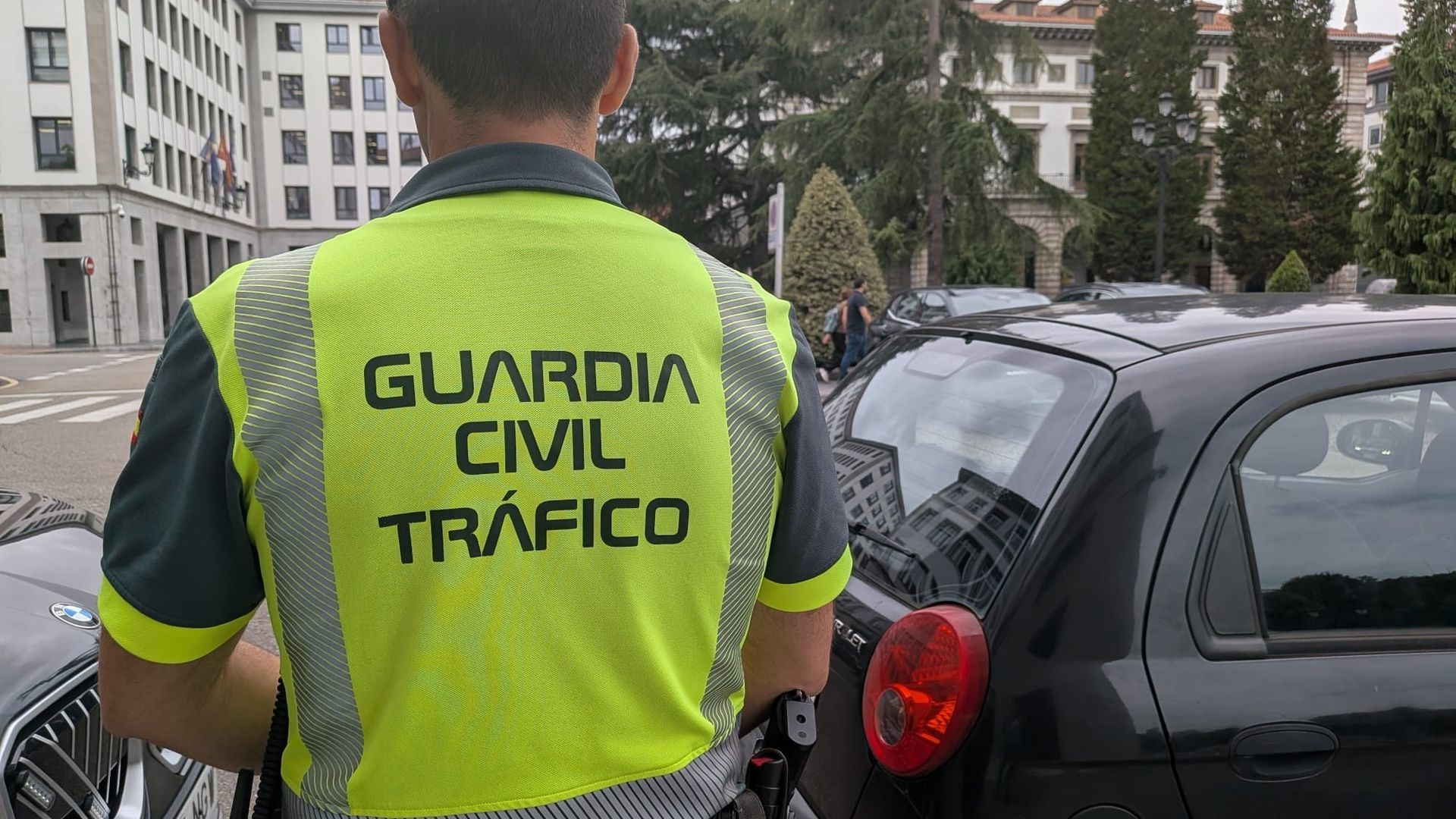Agente de la Guardia Civil de Tráfico Agente de la Guardia Civil de Tráfico
