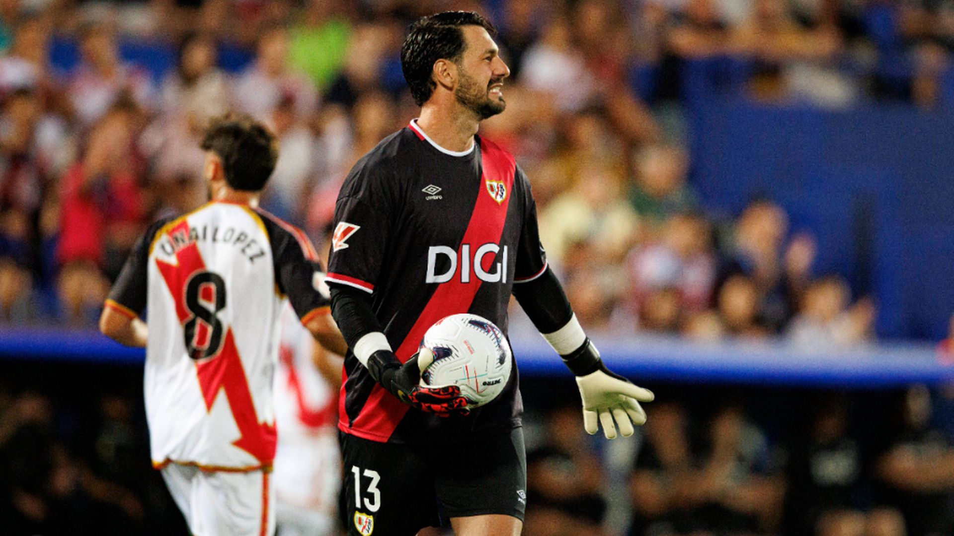 Augusto Batalla, ante el Alavés Augusto Batalla, ante el Alavés