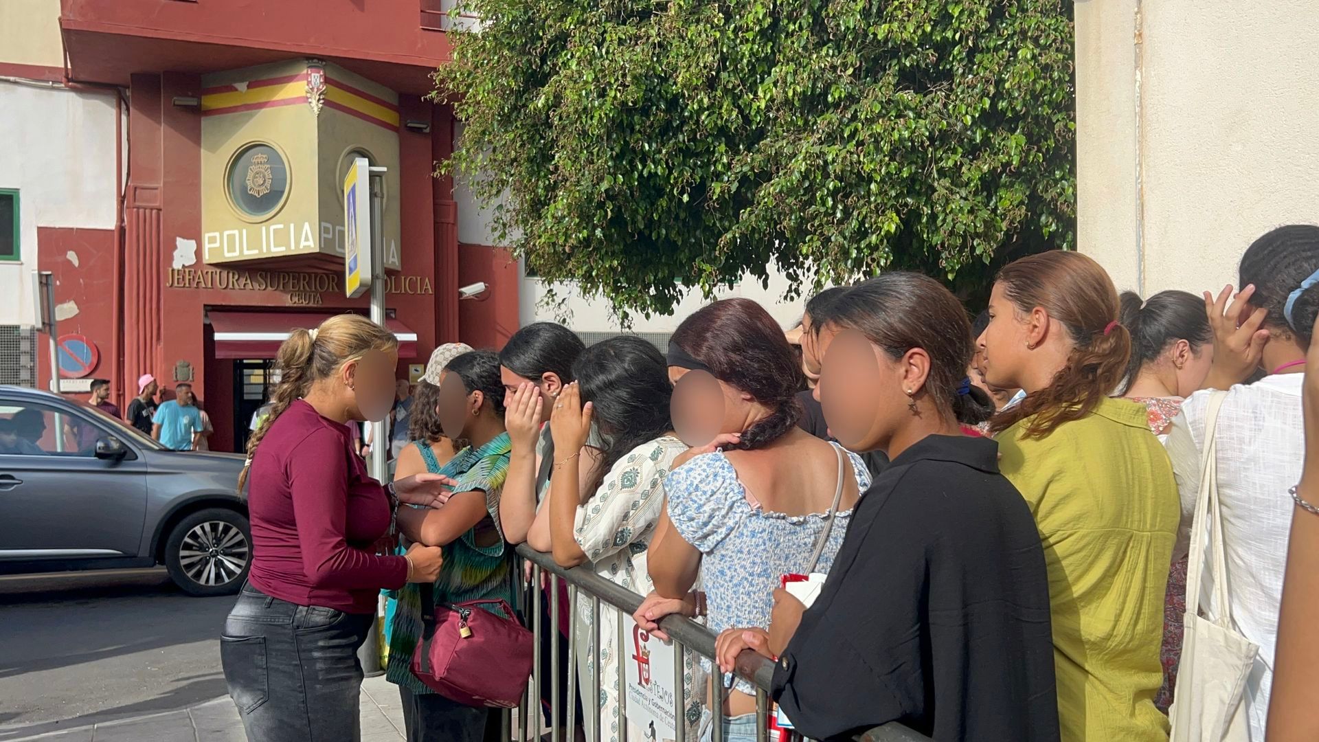 El Ministerio de Juventud e Infancia confía en que las 500 niñas migrantes de Ceuta sean trasladadas "en pocas semanas" El Ministerio de Juventud e Infancia confía en que las 500 niñas migrantes de Ceuta sean trasladadas "en pocas semanas"