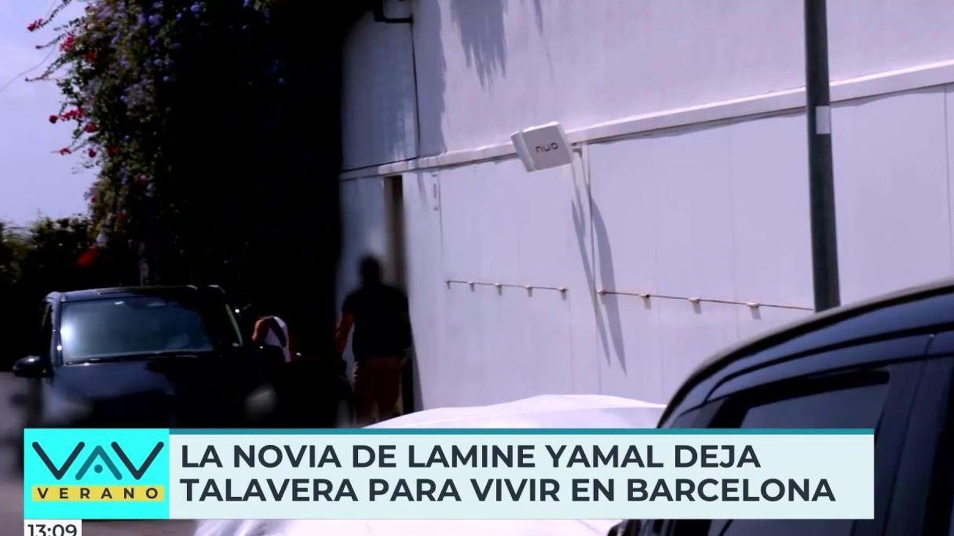 Lamine Yamal e Inés García: Las primera imágenes saliendo de la casa en la que viven juntos Lamine Yamal e Inés García: Las primera imágenes saliendo de la casa en la que viven juntos