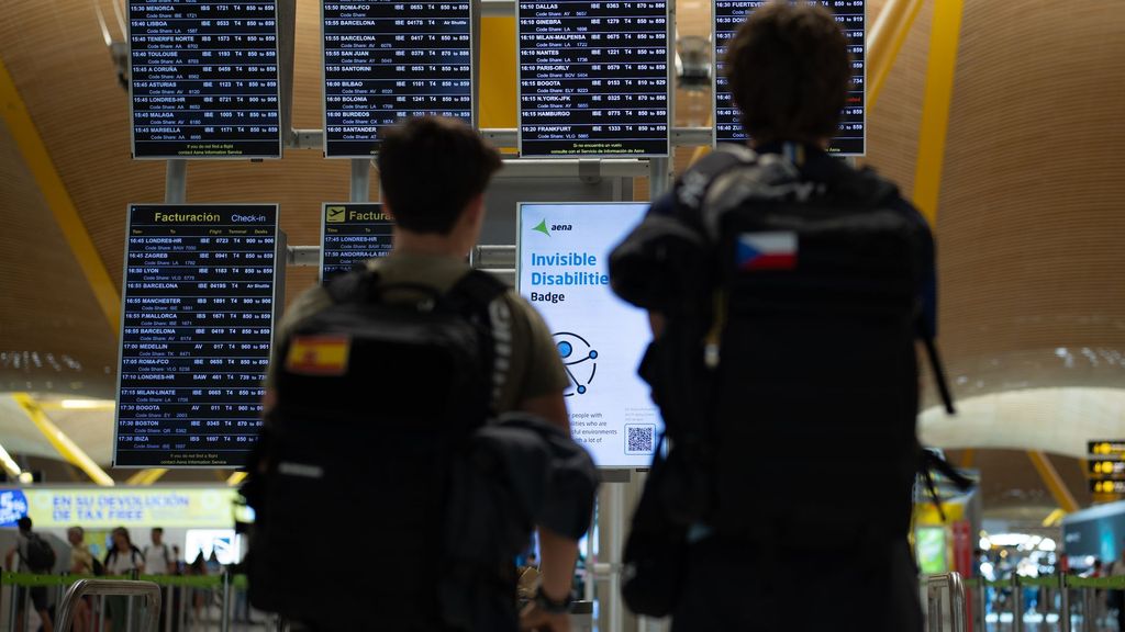 Los españoles viajamos cada vez más lejos en busca de cultura y novedades y preferimos vuelos directos más cómodos