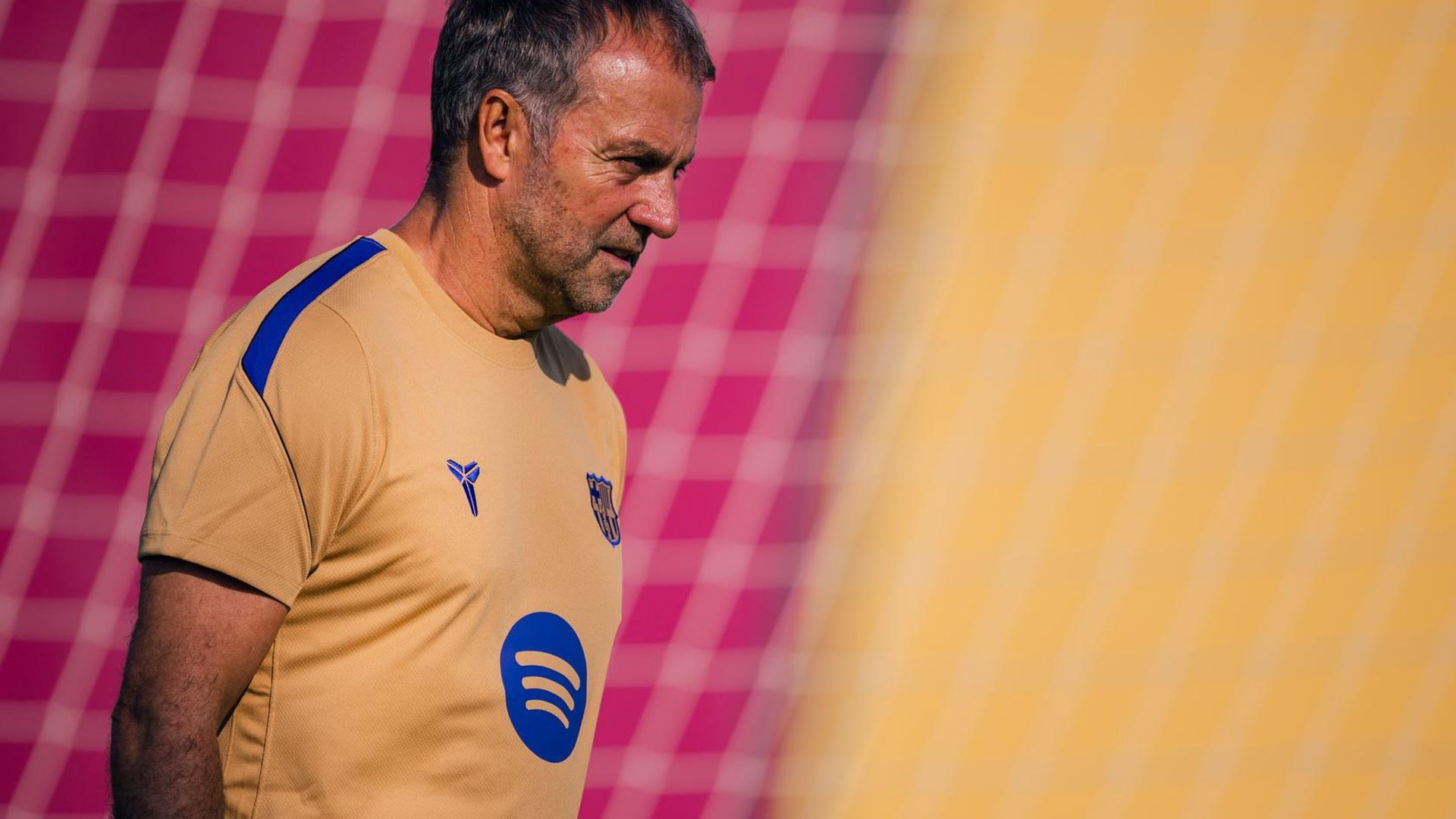 Hansi Flick, en un entrenamiento del Barça Hansi Flick, en un entrenamiento del Barça