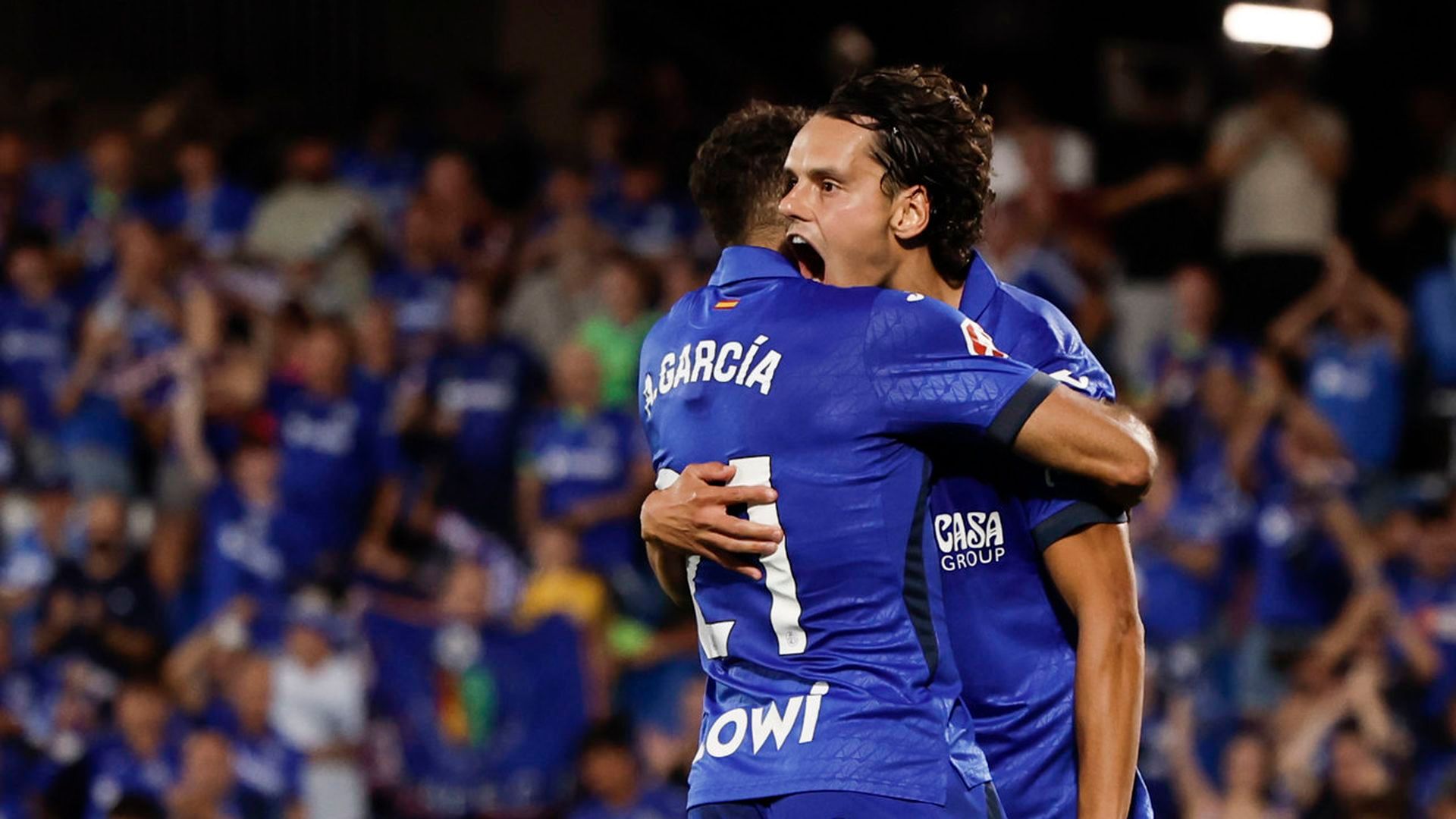 Andrés García y Enes Ünal celebran el gol del turco en el Getafe-Racing Andrés García y Enes Ünal celebran el gol del turco en el Getafe-Racing