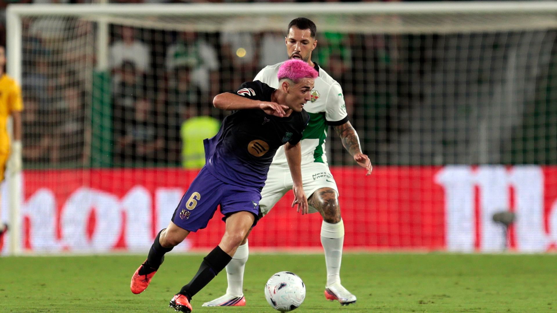 Gavi, en el Elche - FC Barcelona