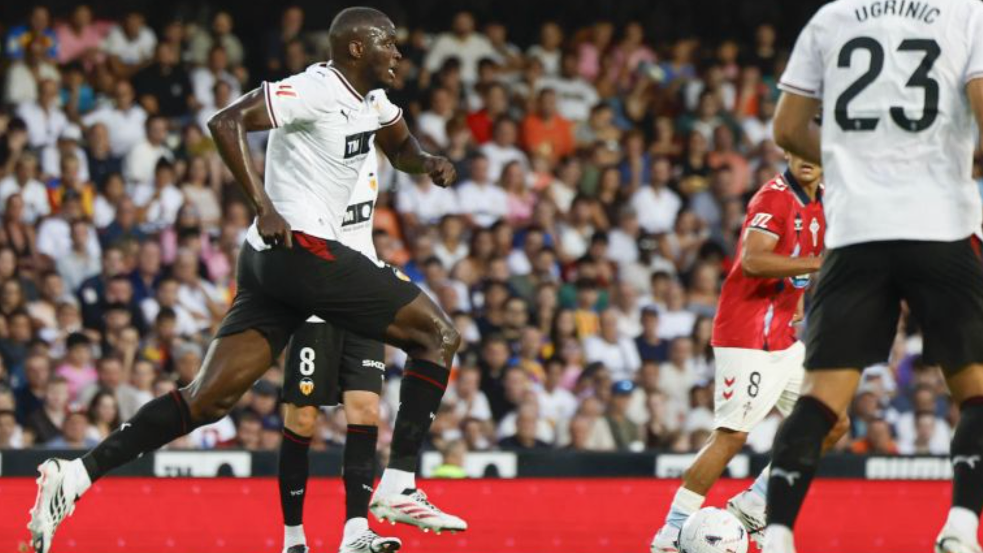 Diakhaby ante el Celta