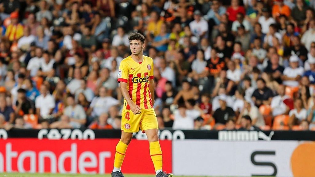 Arnau Martínez, primera entrevista como jugador del Valencia CF