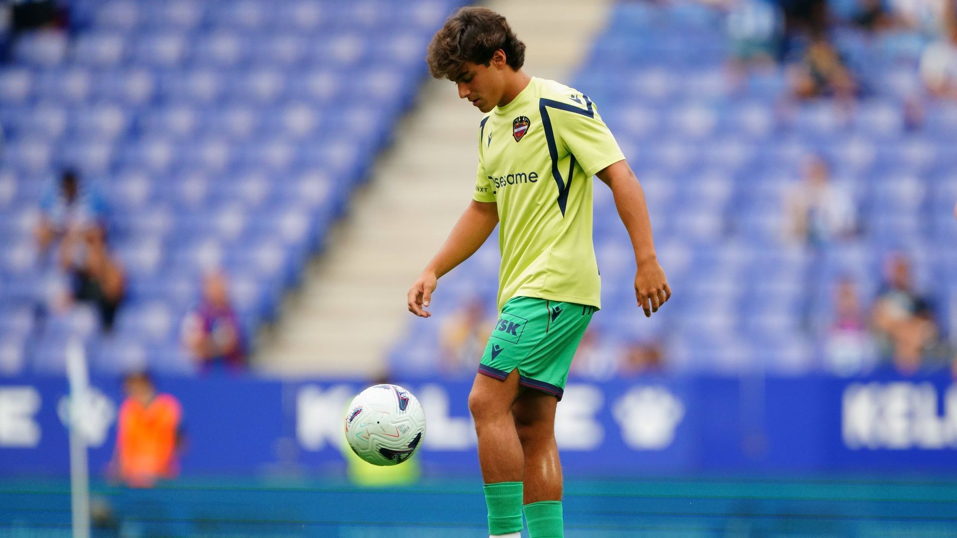 Carlos Álvarez parte como suplente Carlos Álvarez parte como suplente
