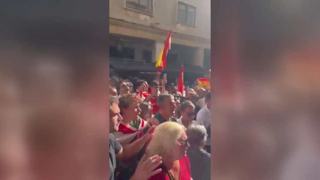 Crece la tensión en Ceuta pese a la respuesta del Gobierno: protestas ante la Delegación por el alojamiento de migrantes