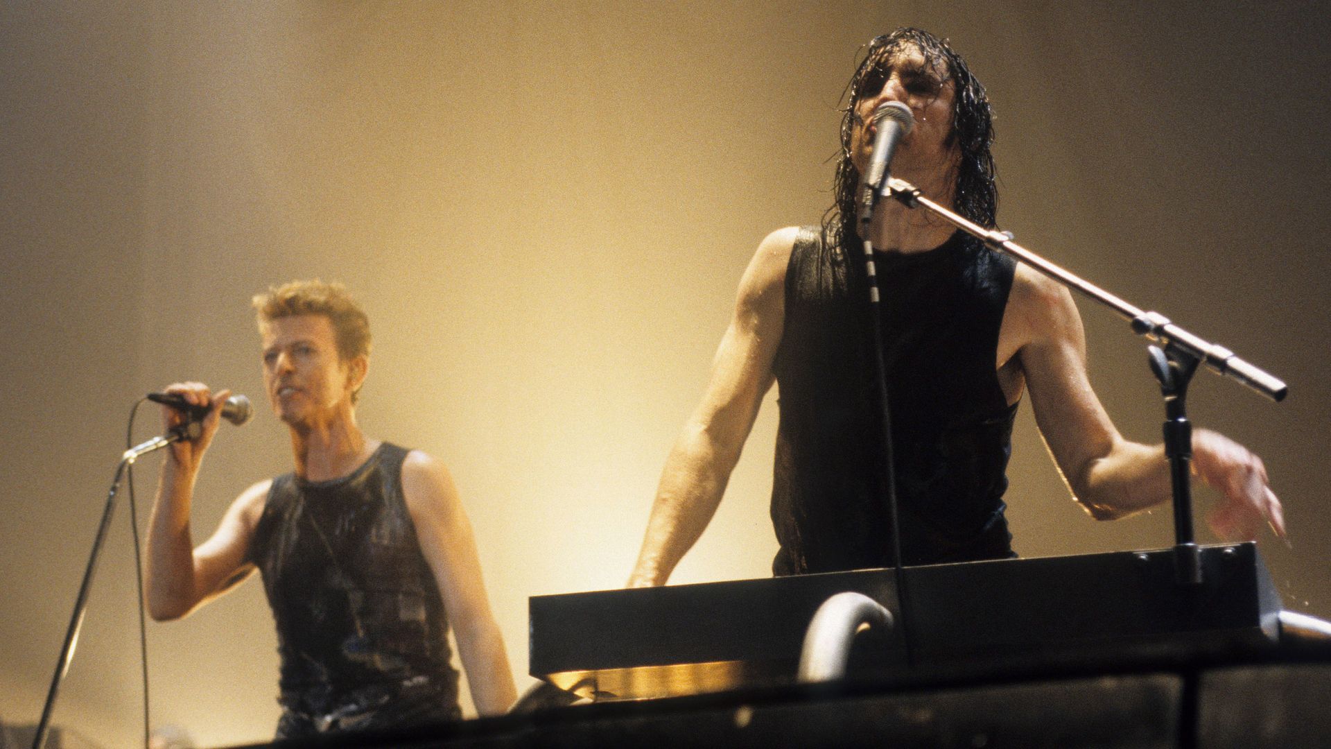 David Bowie y Trent Reznor