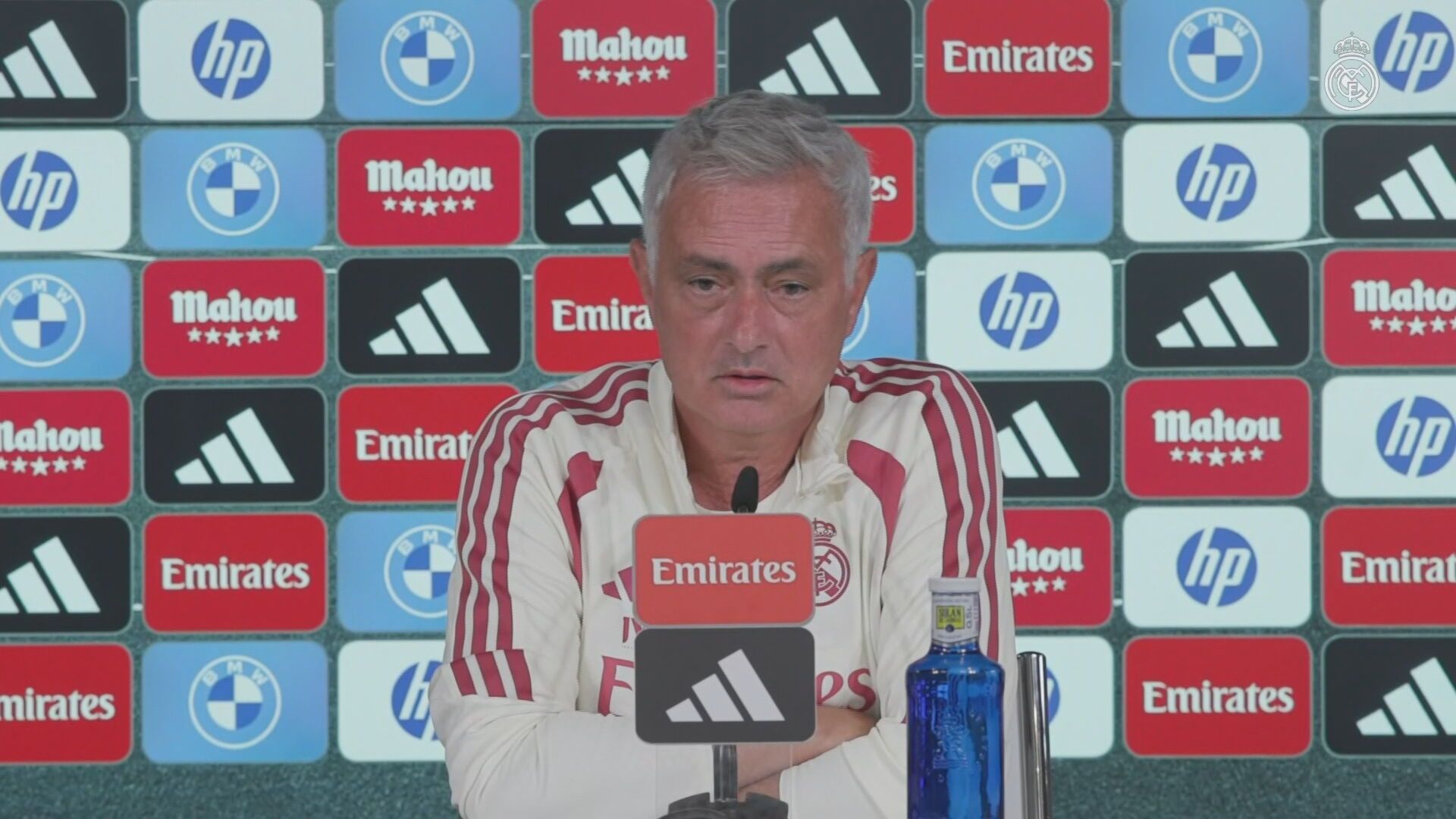 José Mourinho en sala de prensa