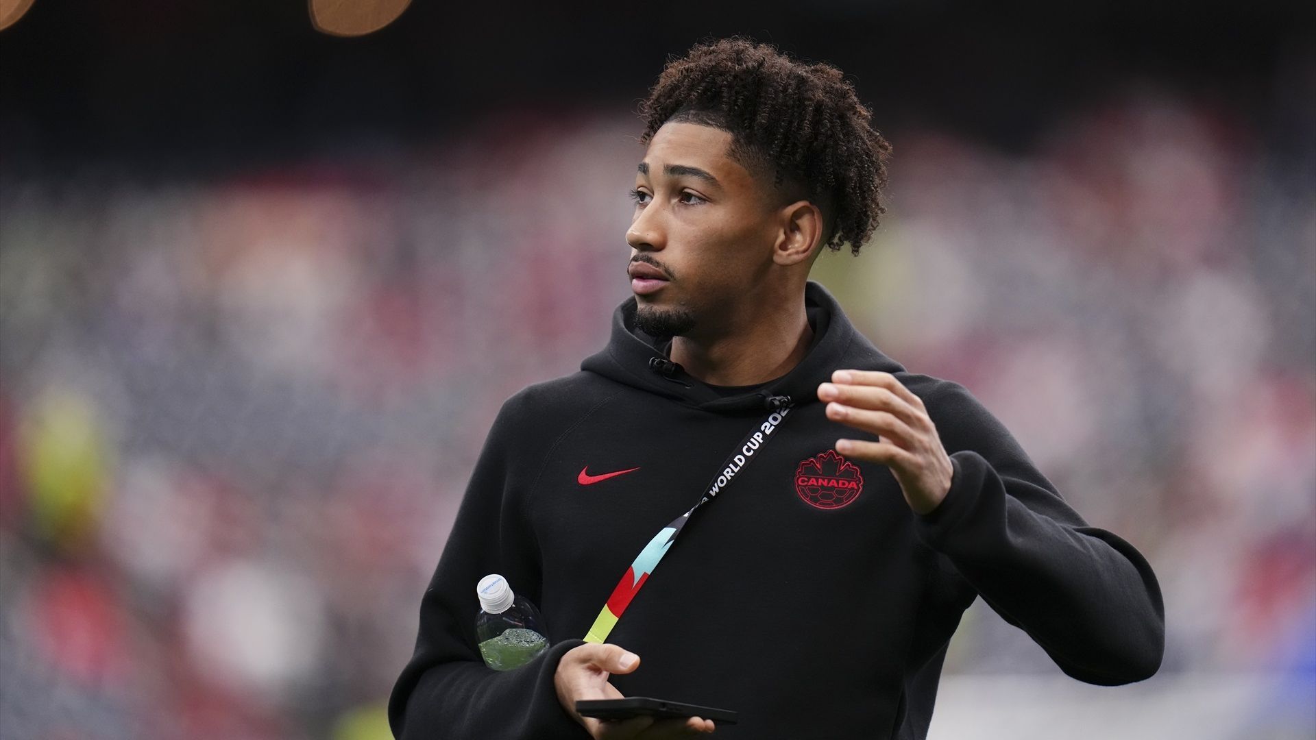 Nathan Saliba, con Canadá durante el Mundial