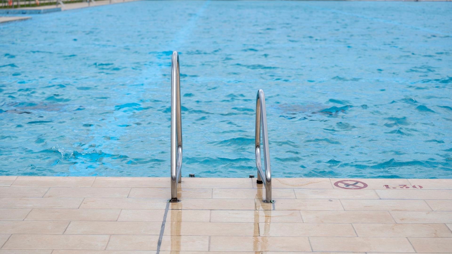 Piscina vacía en la Comunidad de Madrid Piscina vacía en la Comunidad de Madrid