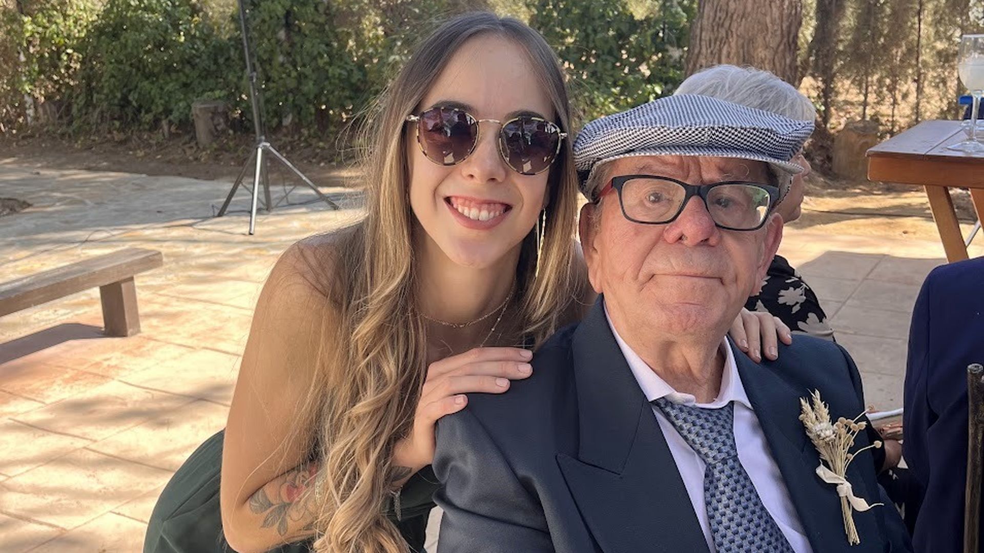 Aurora Polo Rodríguez y su abuelo