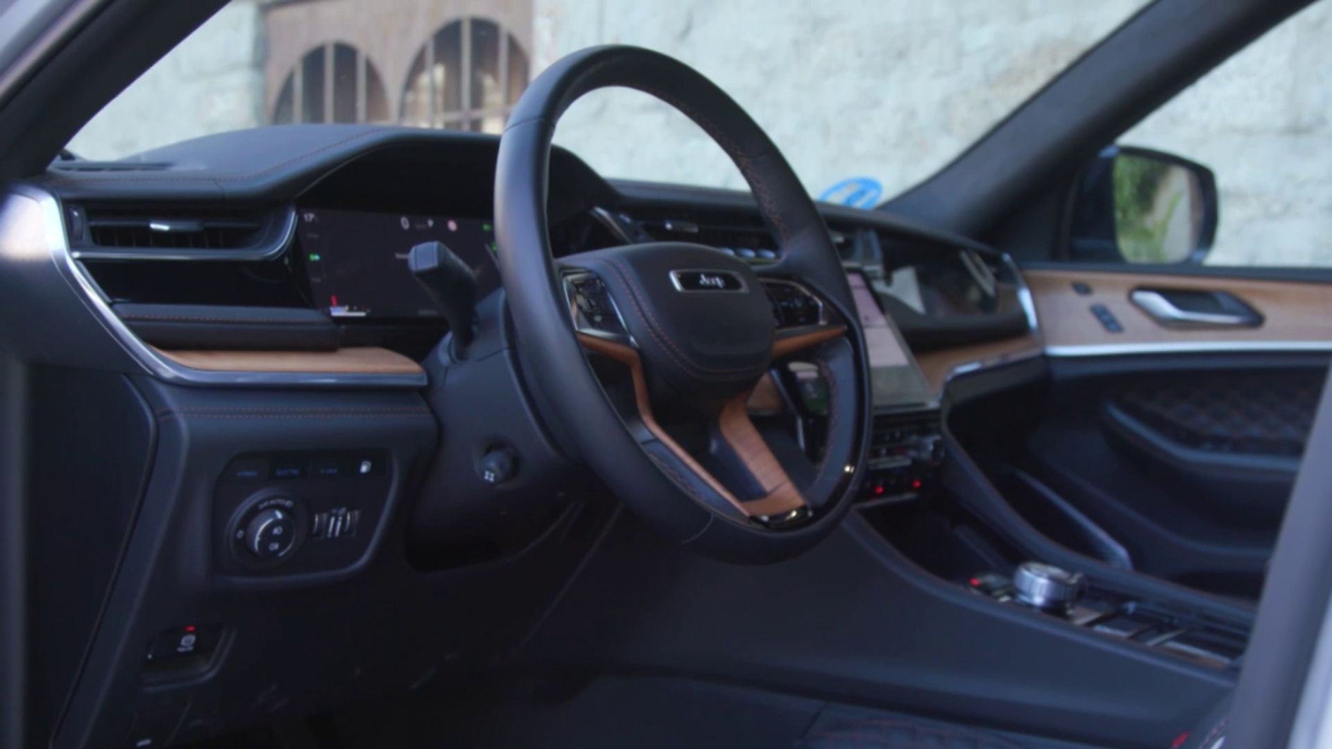 El interior del Jeep Grand Cherokee