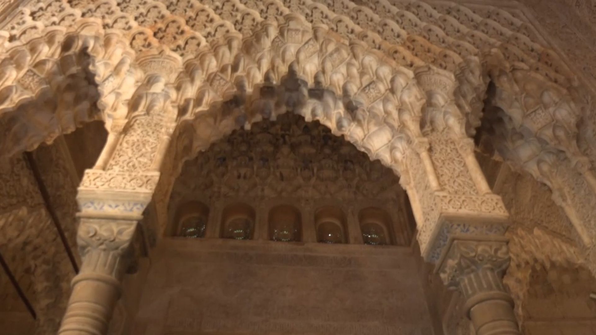 La Alhambra reabre