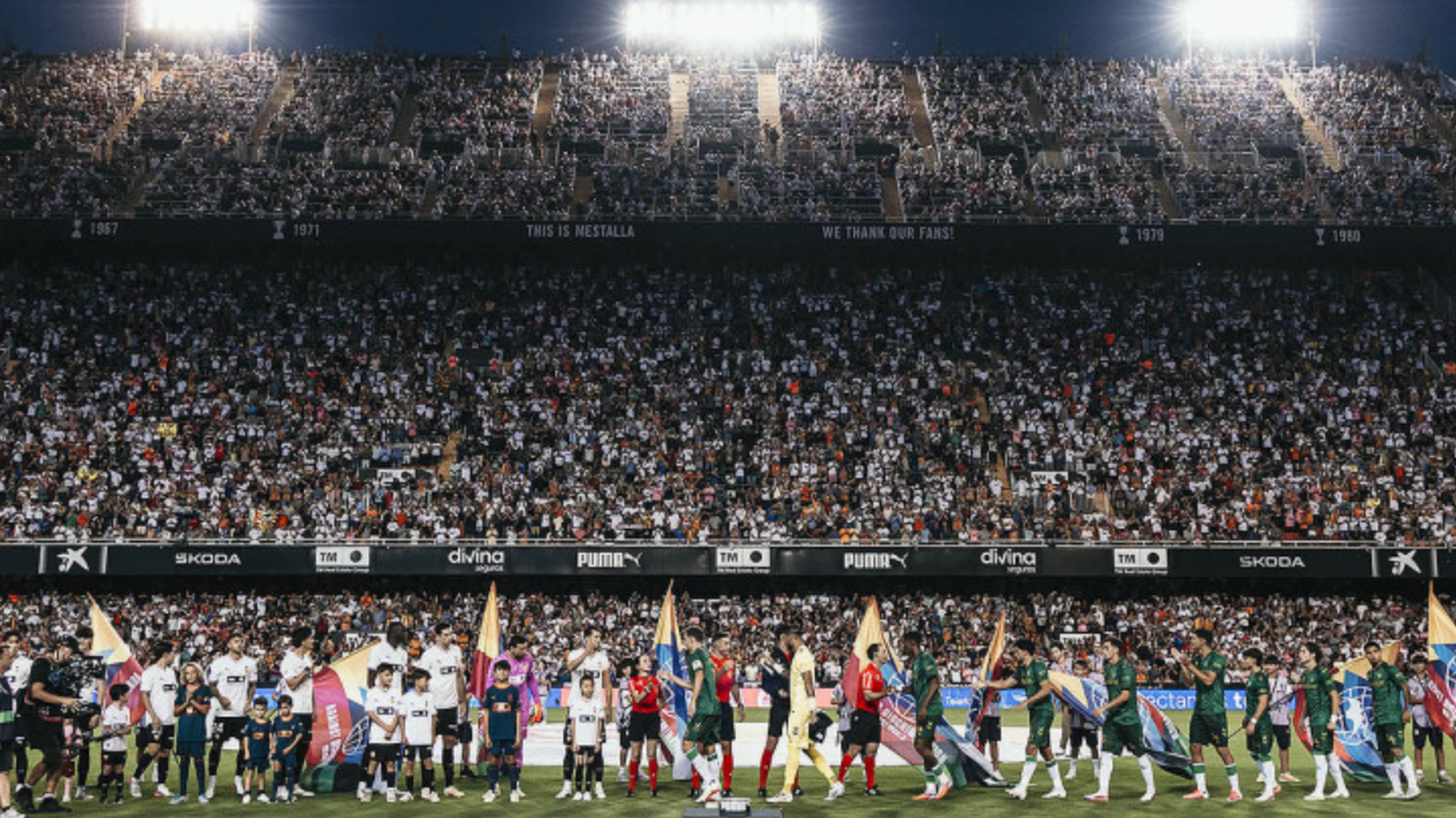 Valencia y Betis en Mestalla