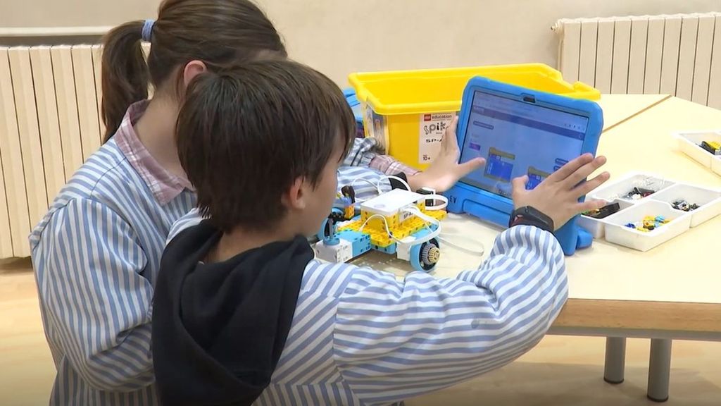 Así es el reto al que se enfrentan los profesores y padres con la IA en la vuelta al cole